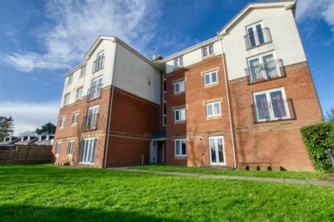 View Full Details for Midanbury Court, SO18