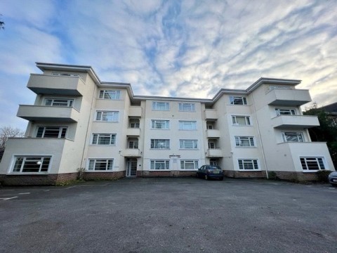 View Full Details for Dorrick Court, Archers Road, Southampton, Hampshire, SO15