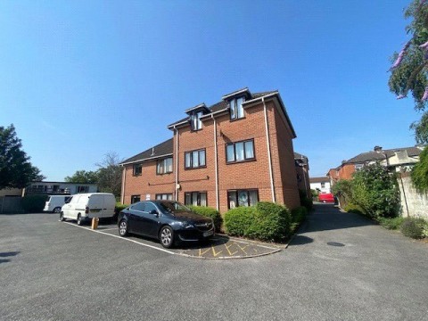 View Full Details for Park Road, Southampton, Hampshire, SO15