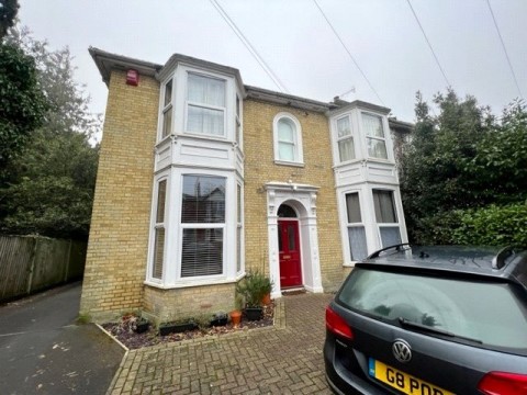 View Full Details for Waterloo Road, Southampton, Hampshire, SO15