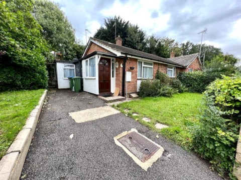 View Full Details for Camley Close, Southampton, Hampshire, SO19