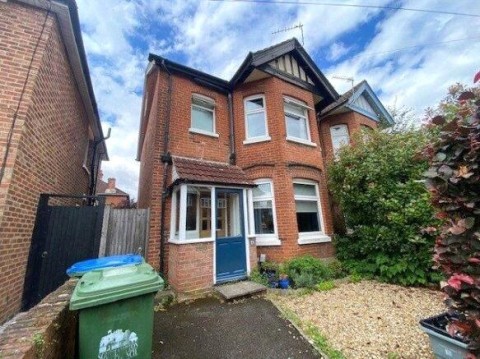 View Full Details for Wilton Road, Southampton, Hampshire, SO15