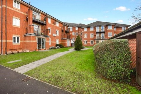 View Full Details for Archers Road, Southampton, Hampshire, SO15