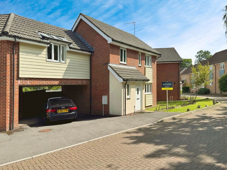 Bluebell Gardens, Hythe, Southampton, SO45 3AB