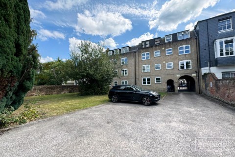 View Full Details for Cranbury Terrace, Southampton, SO14